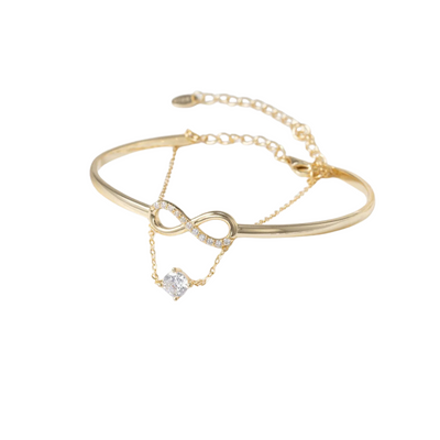 Elegantes Armband aus 925er Silber mit Unendlichkeits-Symbol