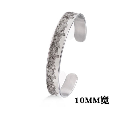 Minimalistisches Edelstahl-Manschettenarmband