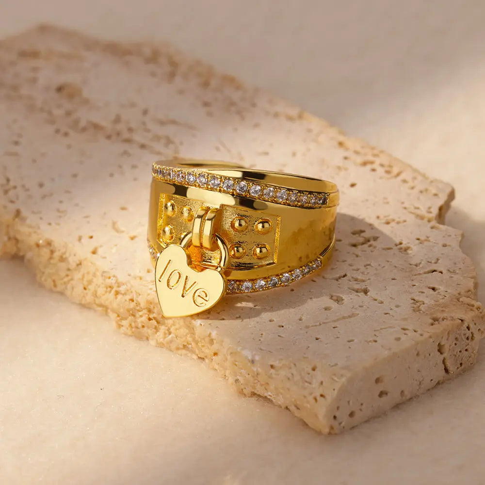 Goldene Ringe mit Zirkonia – Strahlende Eleganz für jeden Anlass