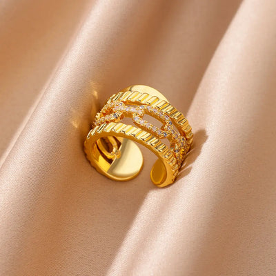 Goldene Ringe mit Zirkonia – Strahlende Eleganz für jeden Anlass
