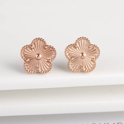 Mystische Blüten Ohrringe – Schwarzglanz-Edition