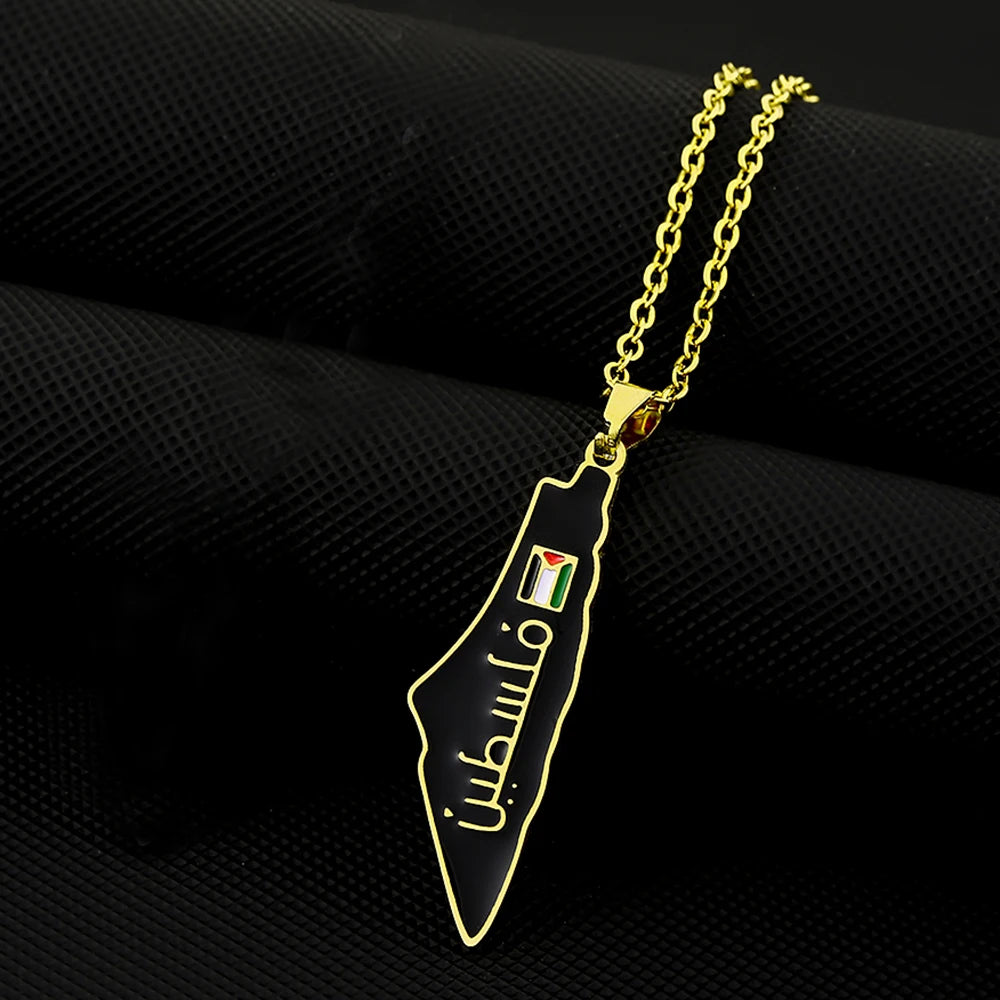 Halskette mit Palästina-Karte und Flaggen-Details