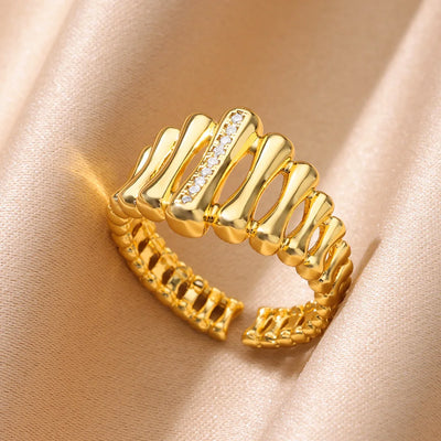 Goldene Ringe mit Zirkonia – Strahlende Eleganz für jeden Anlass