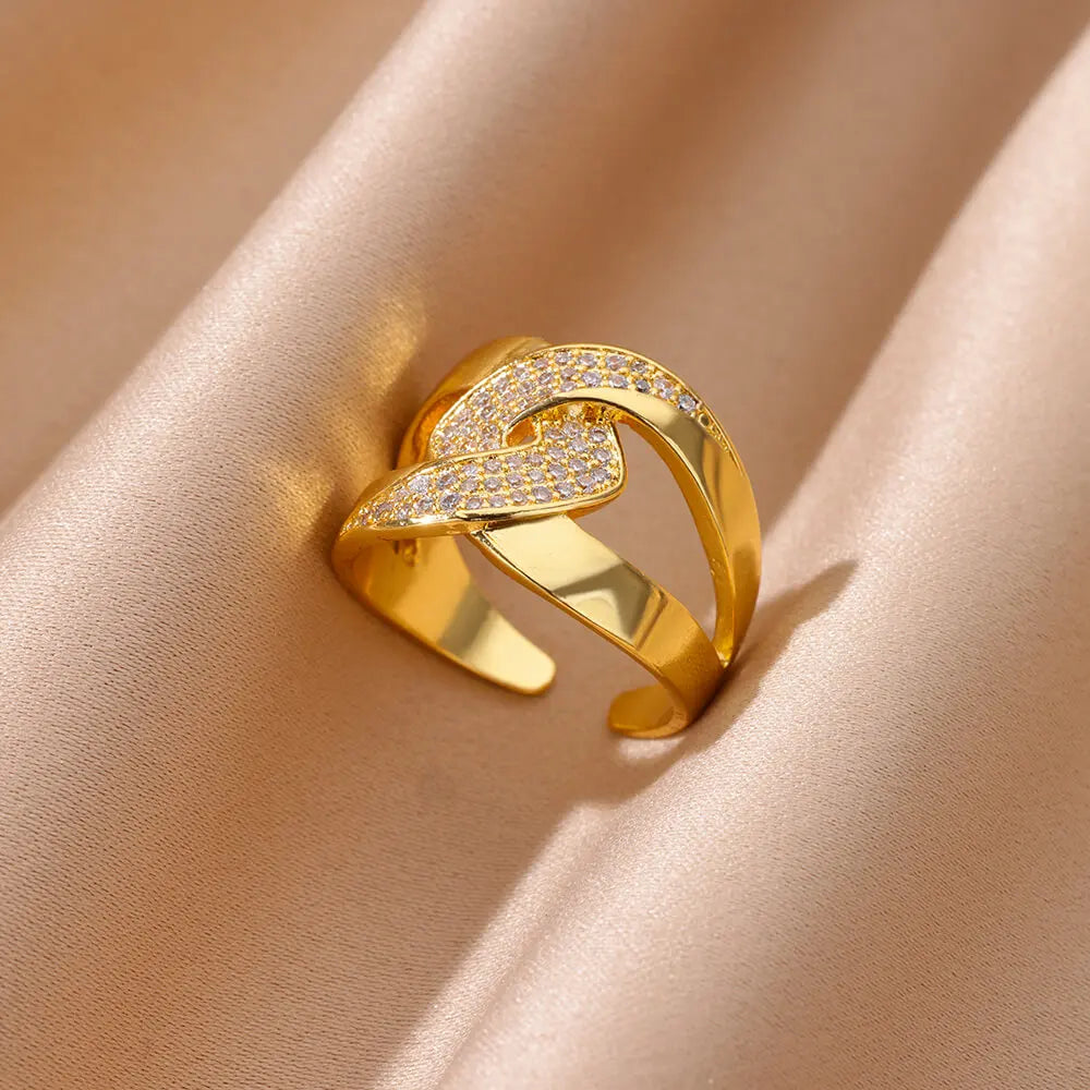 Goldene Ringe mit Zirkonia – Strahlende Eleganz für jeden Anlass