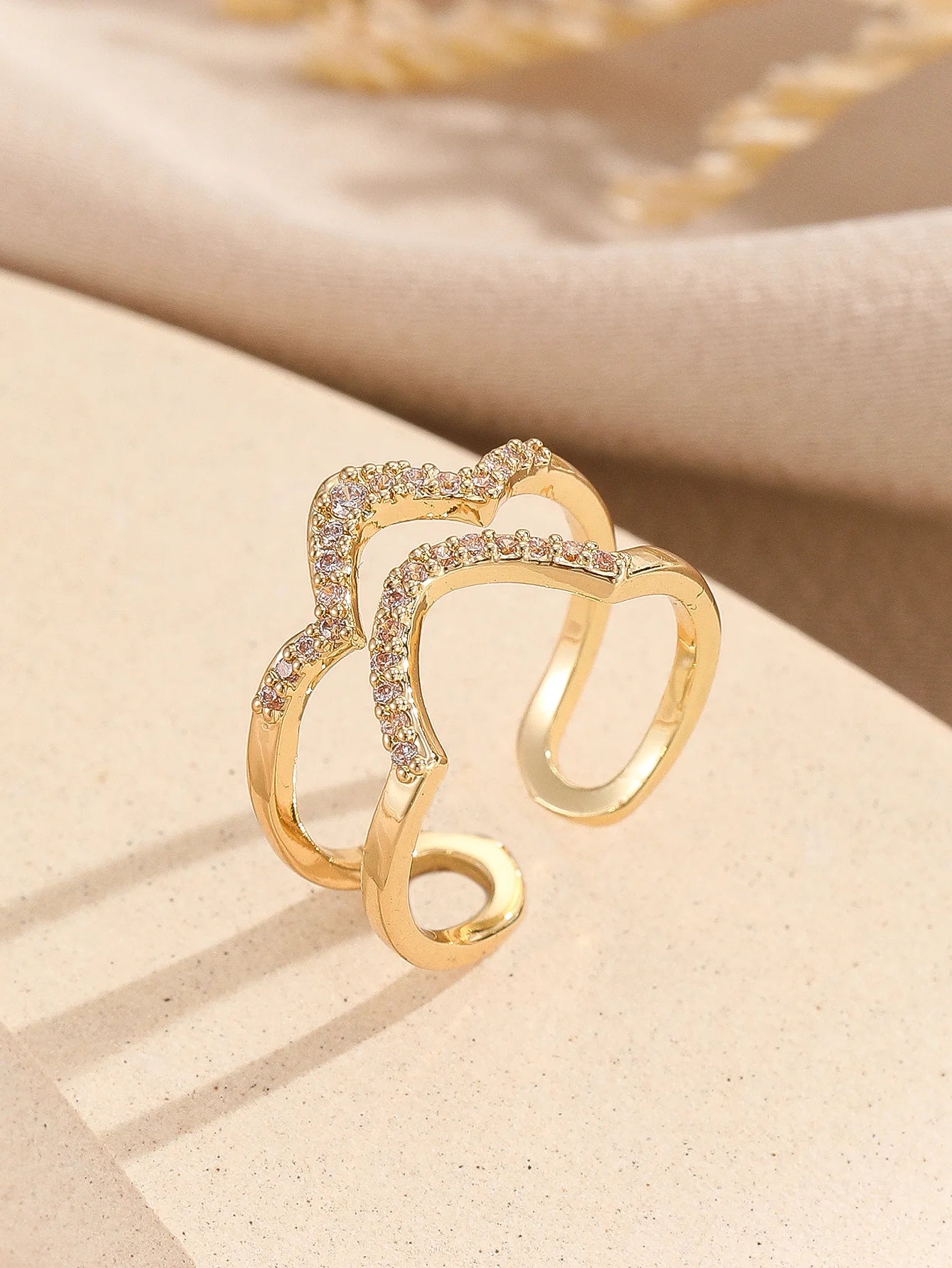 Eleganter Verstellbarer Damenring – Romantisches Design für stilvolle Akzente